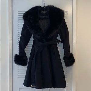 Donna Slayers Fabulous Furs Faux Fur black coat